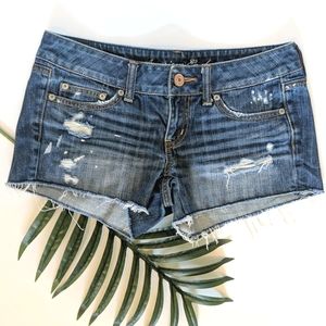 American Eagle Distressed Jean Shorts Size 2